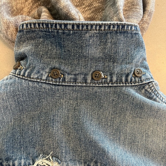 Free People Distressed Denim Jacket with knit sleeves and removable hood - Picture 4 of 10